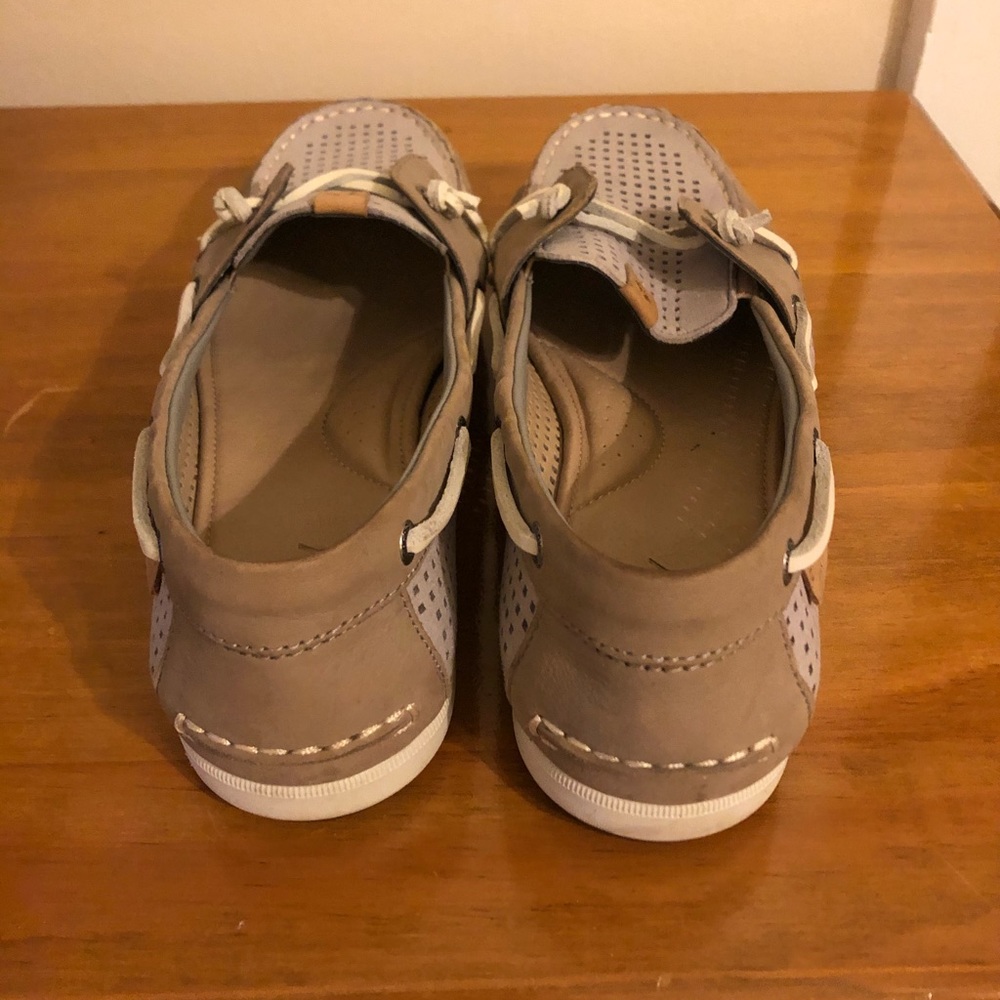 Tan Sperry’s - Picture 3 of 5